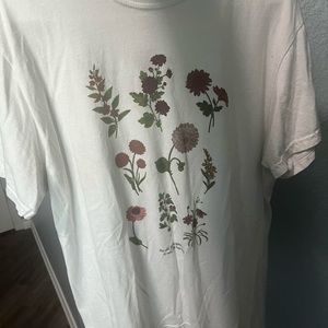 floral tee